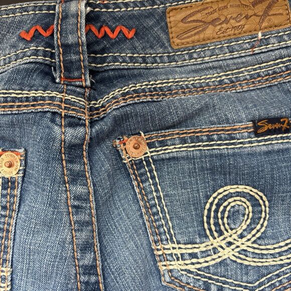 due to PoshM's policies cannot take down a listing within two months been bought - Picture 5 of 11